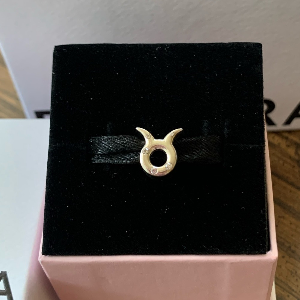 Pandora Zodiac Taurus Charm